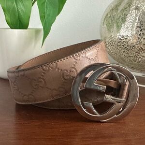 GUCCI SIGNATURE LEATHER GG BUCKLE BELT